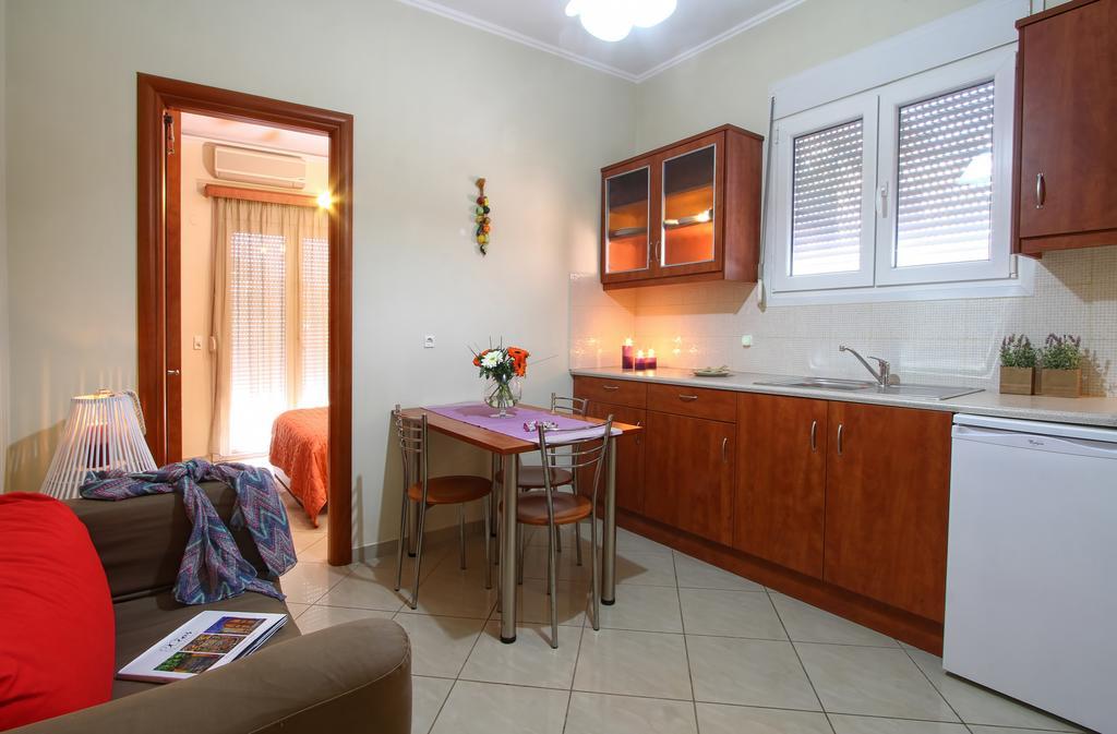 Porto Limnia Apartment Volissos Екстериор снимка