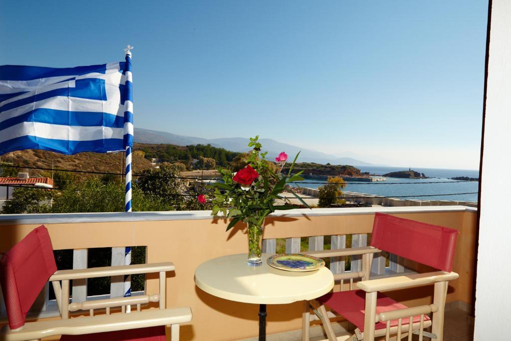 Porto Limnia Apartment Volissos Екстериор снимка
